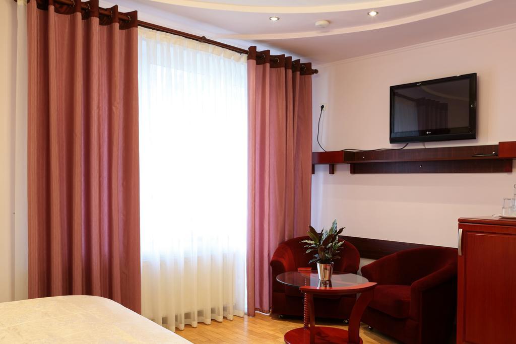 Hotel Bachus Chişinău Chambre photo